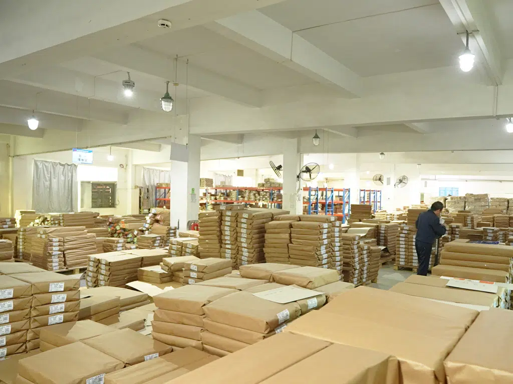 zhenhua packaging product warehouse